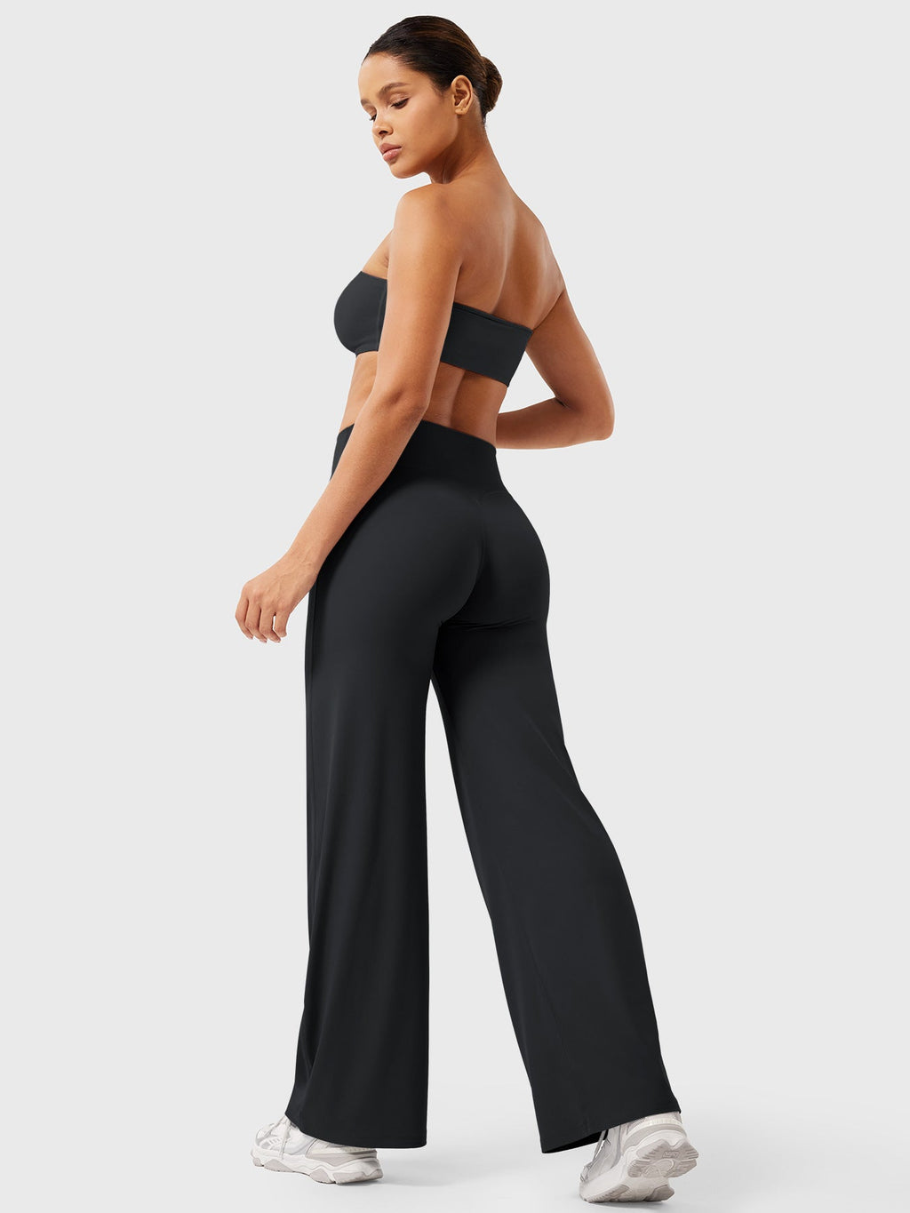Yeoreo Eddiy 31.5" Straight Leg Leggings