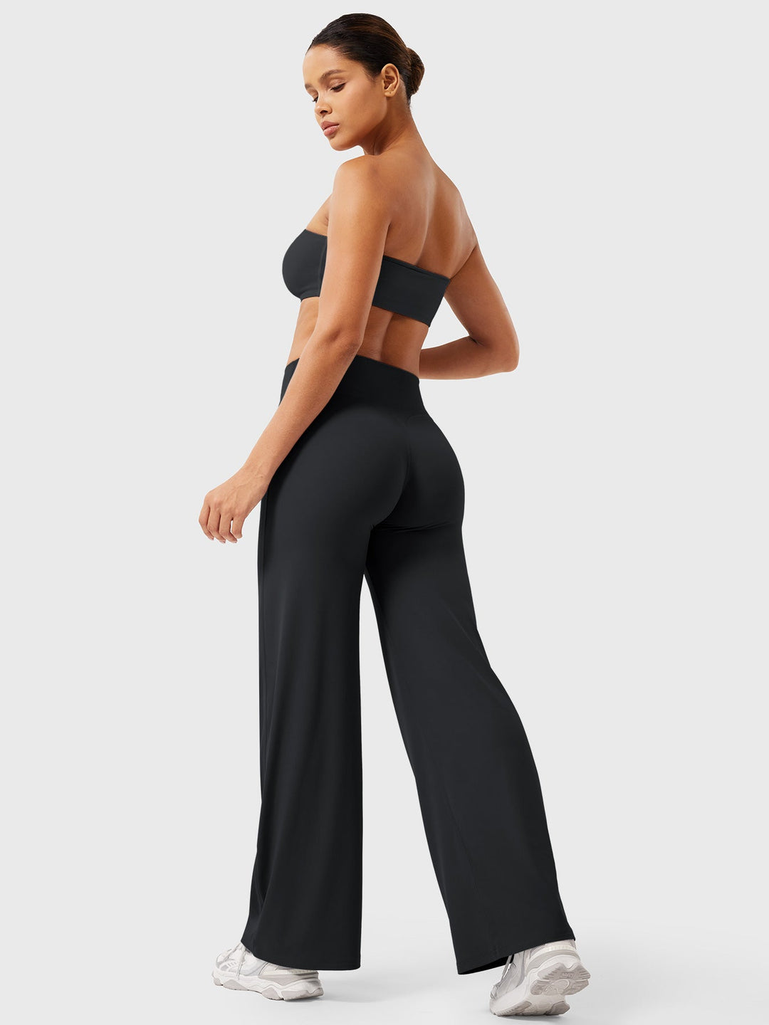 Yeoreo Eddiy 31.5" Straight Leg Leggings