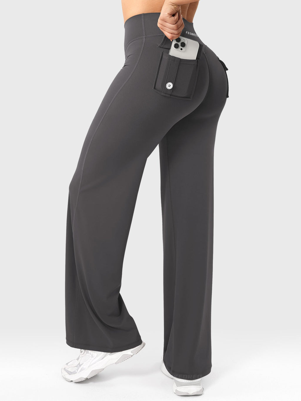 Yeoreo Casiey 31.5" Straight Leggings with Pockets