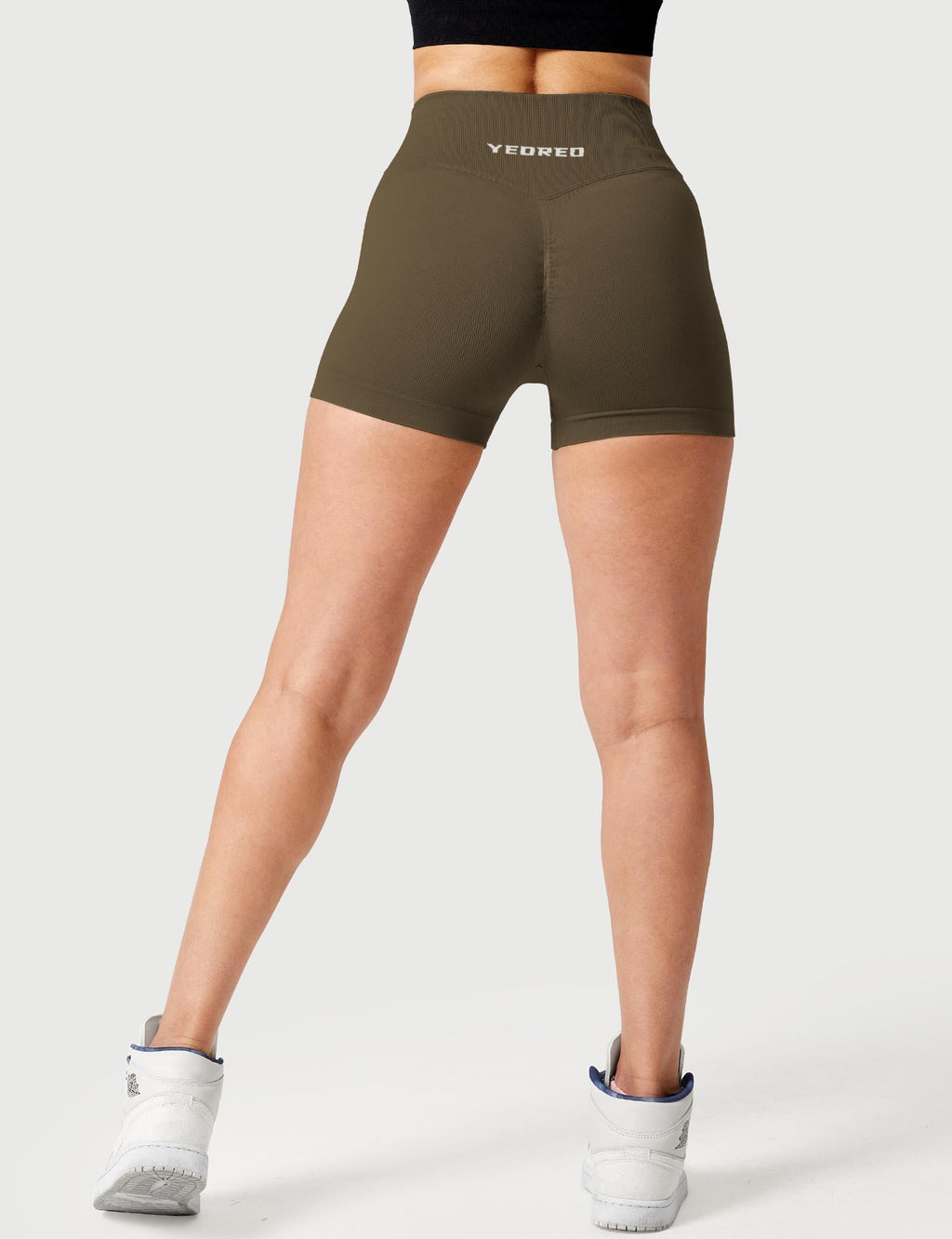 Yeoreo 3.6”Amplify V-Waistband Shorts